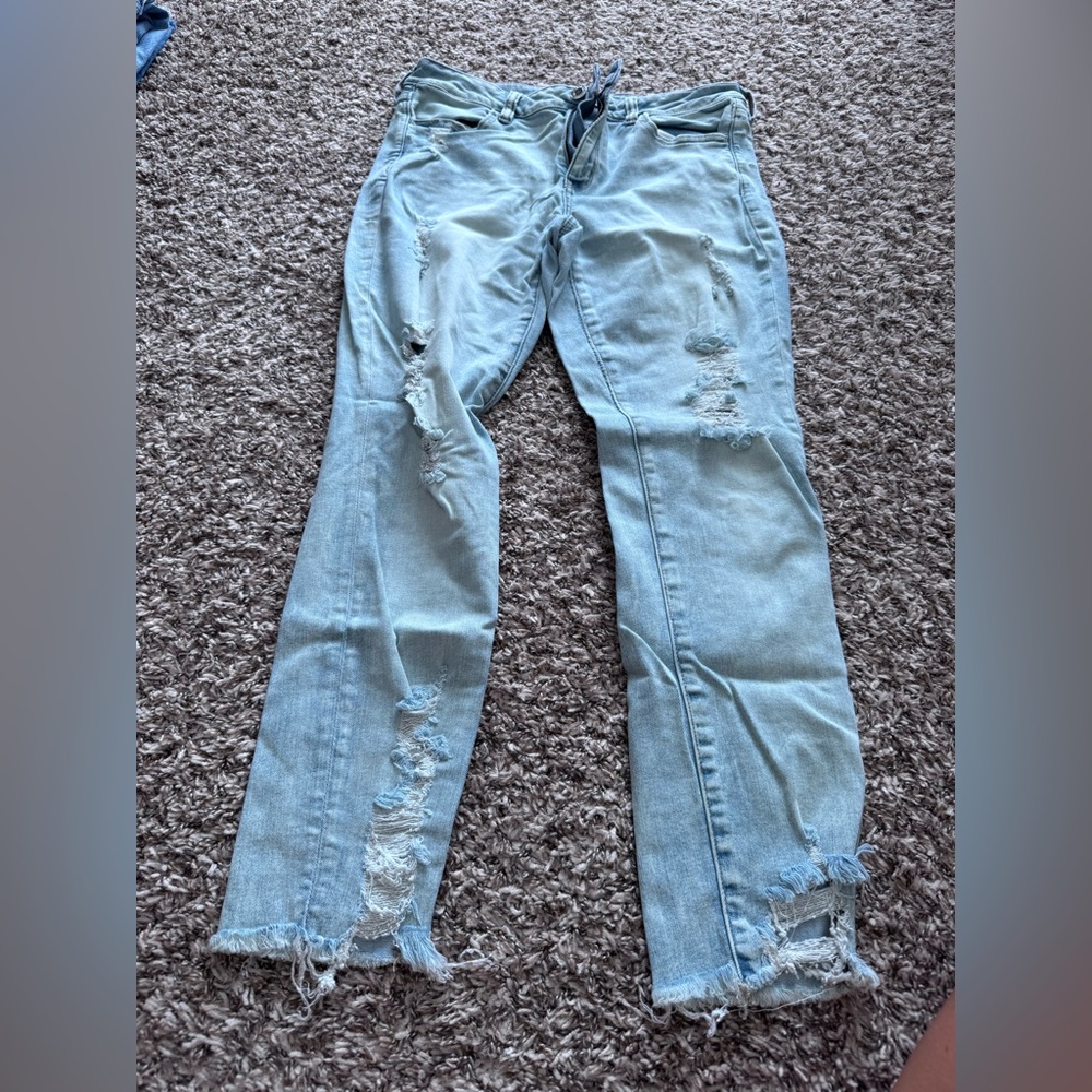 American Eagle Outfitters Light Blue Distressed Boyfriend Jeans